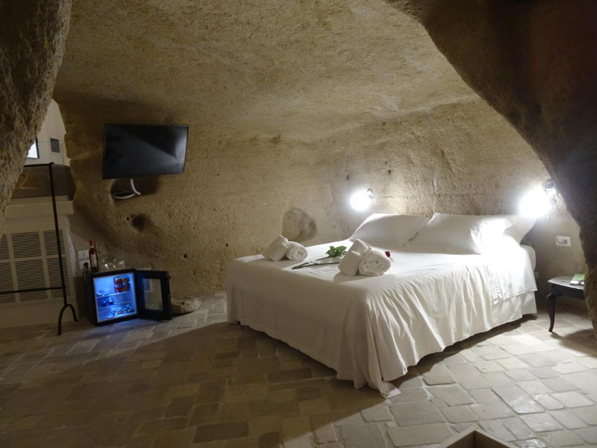 La Dimora Delle 3 Zie Hotel Matera Bagian luar foto