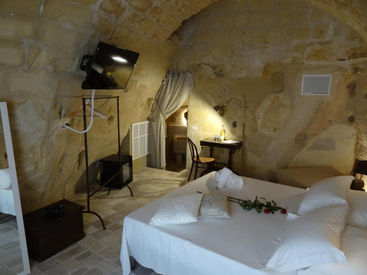 La Dimora Delle 3 Zie Hotel Matera Bagian luar foto